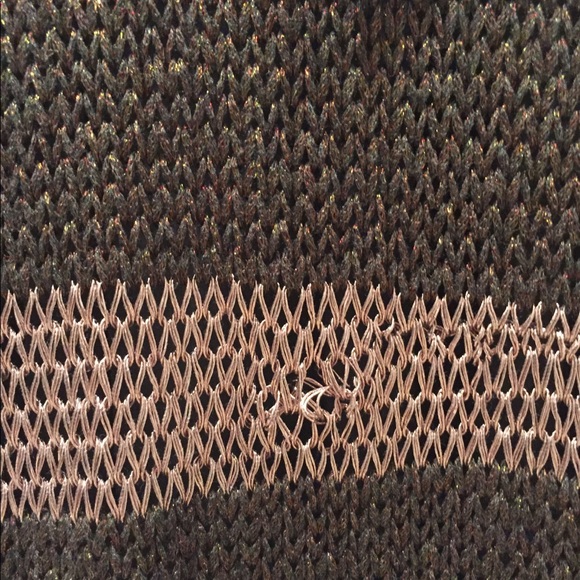 Svee knit top with sheer black back - Picture 4 of 8